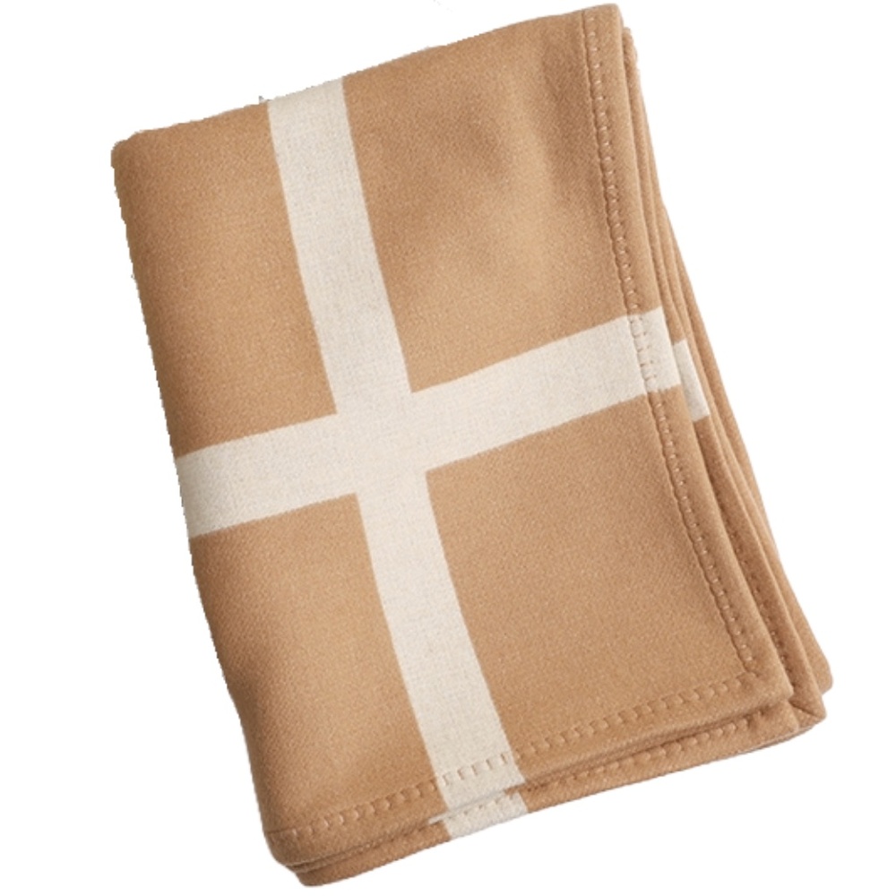 Set of 2 100% Heavy Wool Throw Blanket - Tan and Ivory Cross Design - Picture 5 of 5